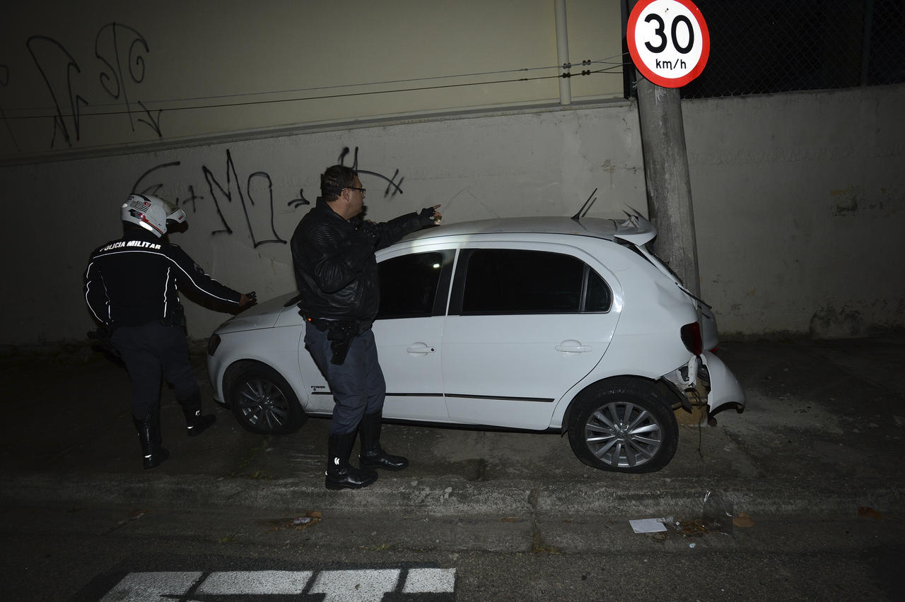 Assaltante Baleado Em Troca De Tiros Pms Sorocaba E