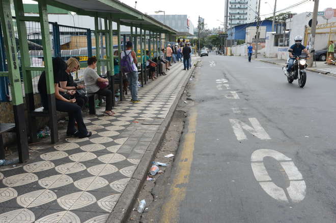 Trabalhadores da Rápido Campinas iniciam greve 01 12 15 SOROCABA E