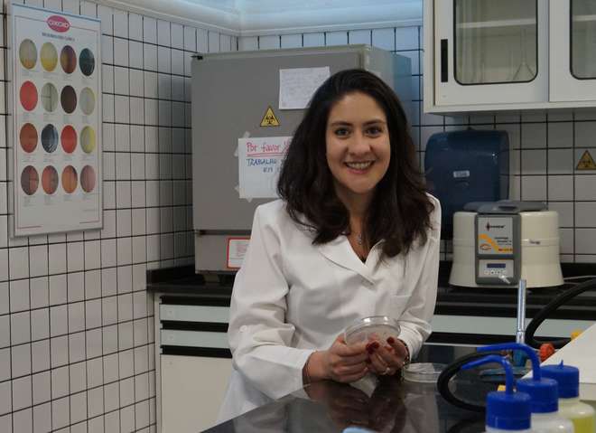 Profa. Manuella, de Engenharia Agronômica, premiada na categoria Inovação - Assecoms-Uniso