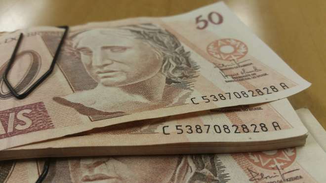 Mercado reduz projeção de crescimento do PIB de 2018 para 2,51%