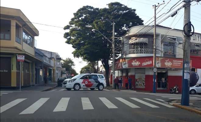 Viatura da Polícia Militar na região do crime ocorrido em Salto - CORTESIA