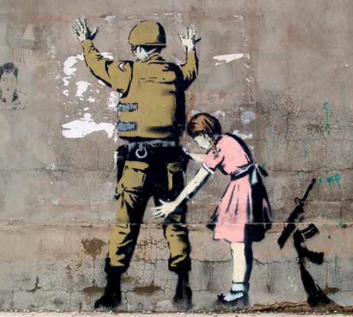 Banksy é conhecido por suas obras carregadas de ironia e crítica social - Divulgação