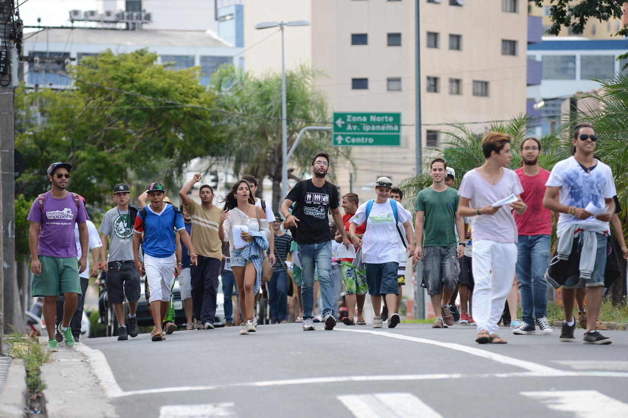 Marcha seguiu escoltada pela GCM, com gritos de 