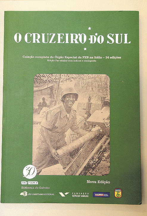 Capa da edição especial com os conjuntos de todas as edições do jornal O Cruzeiro do Sul - PEDRO NEGRÃO/REPRODUÇÃO