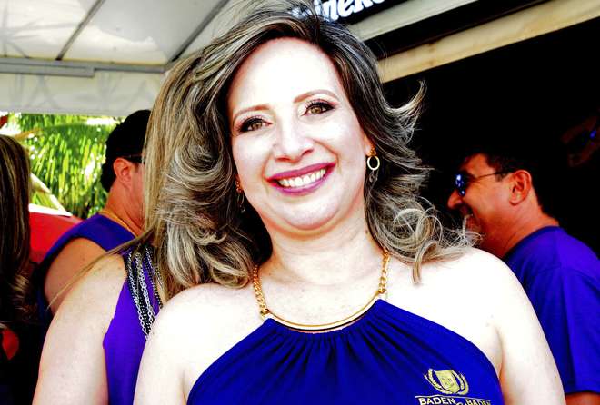 Fernanda Fabri - EMÍDIO MARQUES