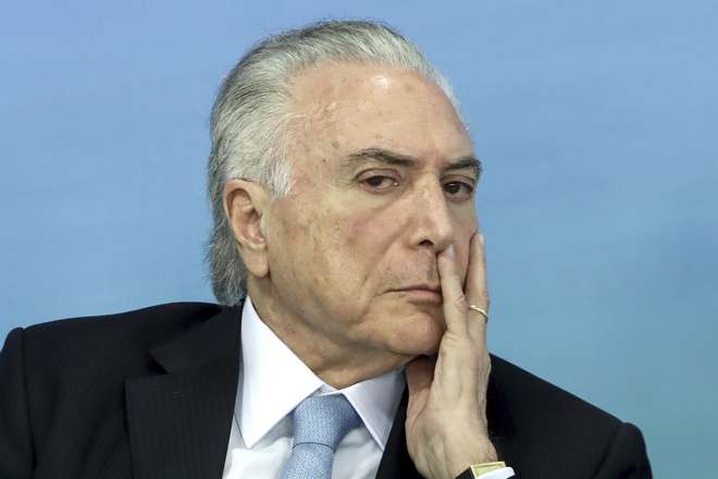 Resultado de imagem para Temer discute flexibilizar transição para servidores
