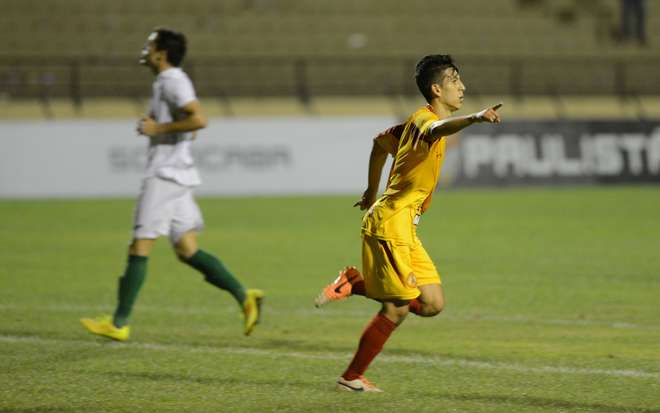 Imagem do último jogo do Atlético Sorocaba no Estádio Municipal Walter Ribeiro - FÁBIO ROGÉRIO / ARQUIVO JCS (28/3/2016)