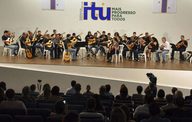 Orquestra Ituana de Viola Caipira se apresenta domingo (20), no Museu da Energia de Itu  - DIVULGAÇÃO: AIPMI