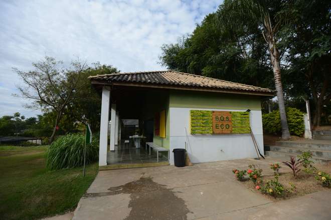 EspaÃ§o sedia oficinas de cultivo de mudas e hortas  - ERICK PINHEIRO