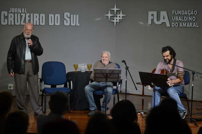 Zuza Homem de Mello, Carlos Lyra e Cláudio Lyra no auditório do jornal Cruzeiro do Sul - ERICK PINHEIRO