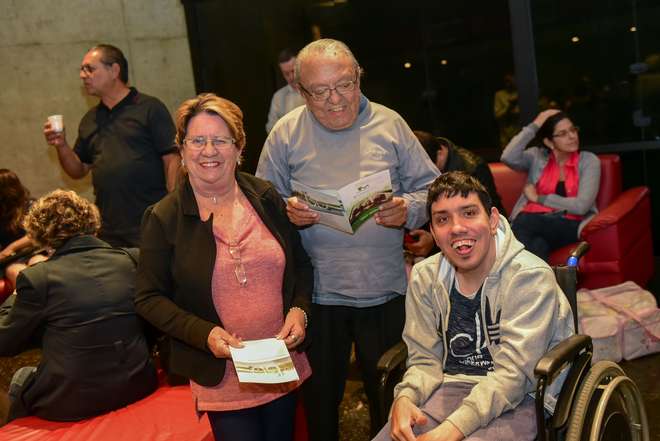 Maria Santos, Francisco Ferreira Filho e Vitor Hugo Ferreira - MIRNA MÓDOLO/DIVULGAÇÃO