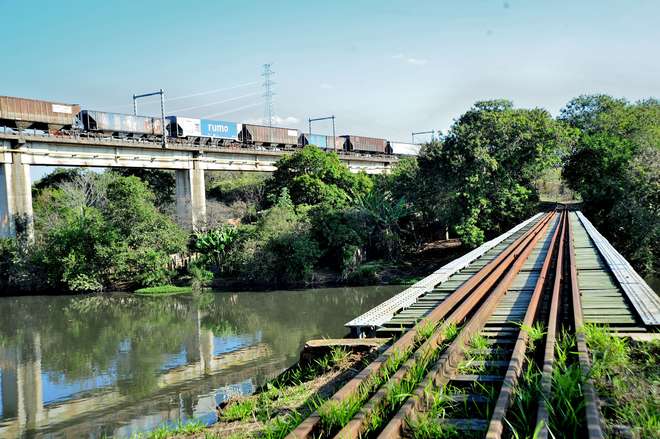 SALTO/ITU - Implantação de um trem turístico ligando as duas cidades foi lançado há dez anos - EMÍDIO MARQUES